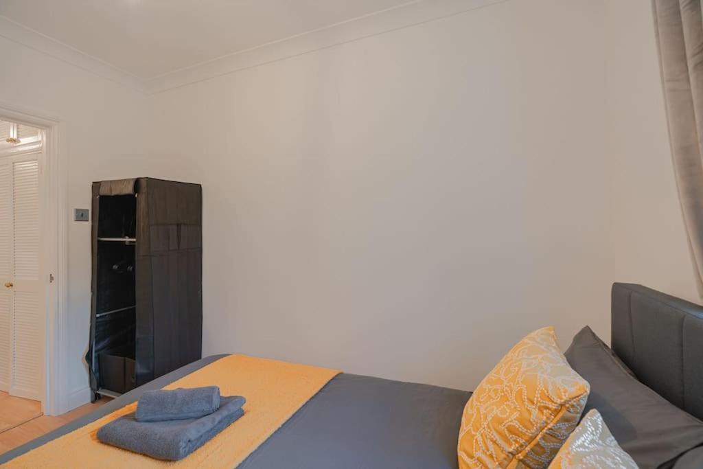 Ferienwohnung Putney Haven 3Bd 2 Bath Sleeps 8 London Exterior foto