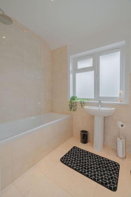 Ferienwohnung Putney Haven 3Bd 2 Bath Sleeps 8 London Exterior foto