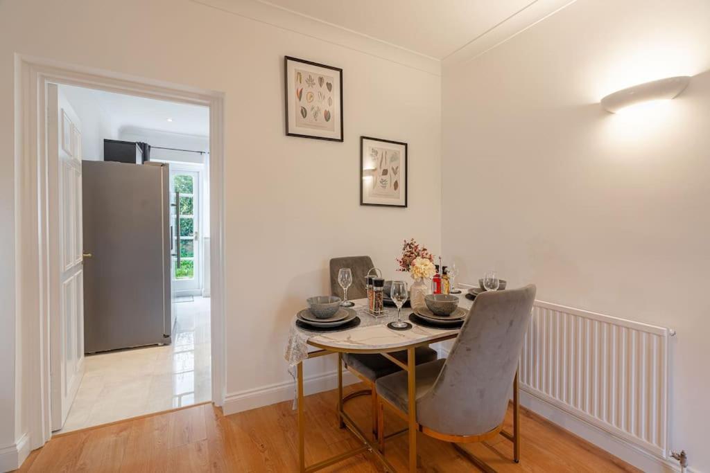 Ferienwohnung Putney Haven 3Bd 2 Bath Sleeps 8 London Exterior foto
