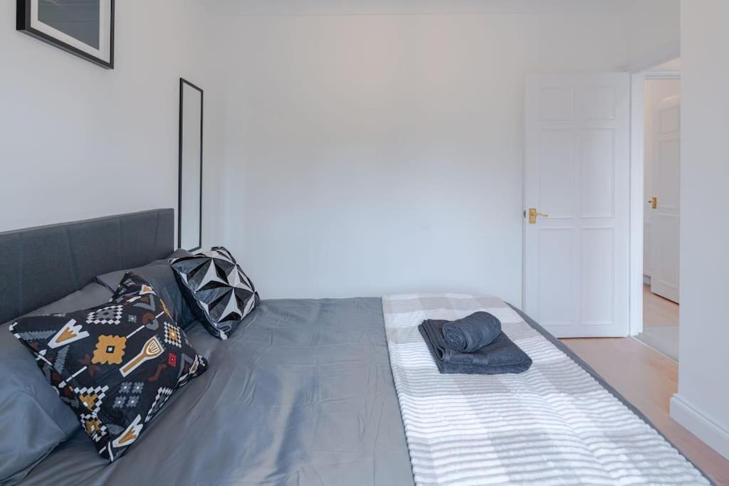 Ferienwohnung Putney Haven 3Bd 2 Bath Sleeps 8 London Exterior foto